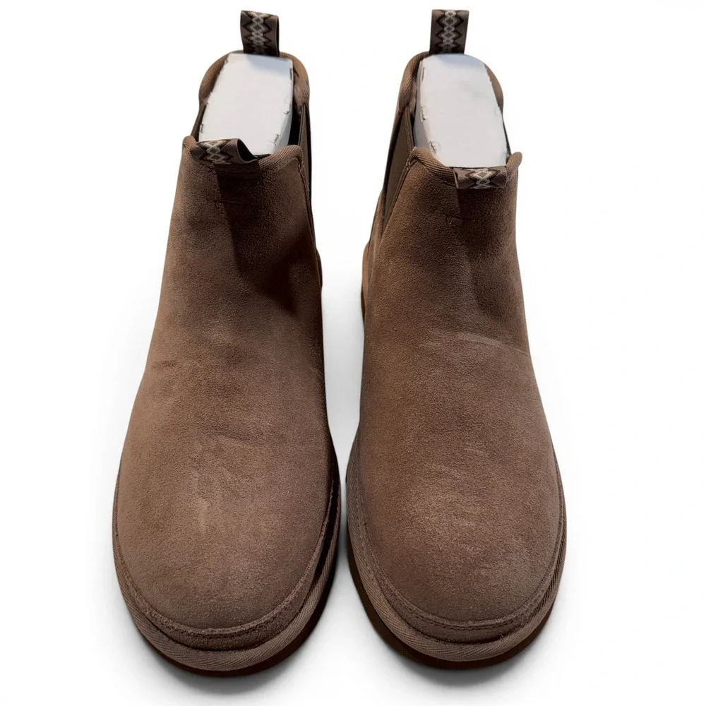 UGG Neumel Chelsea Boots Chestnut Suede Ankle 1121644 Mens 11 New